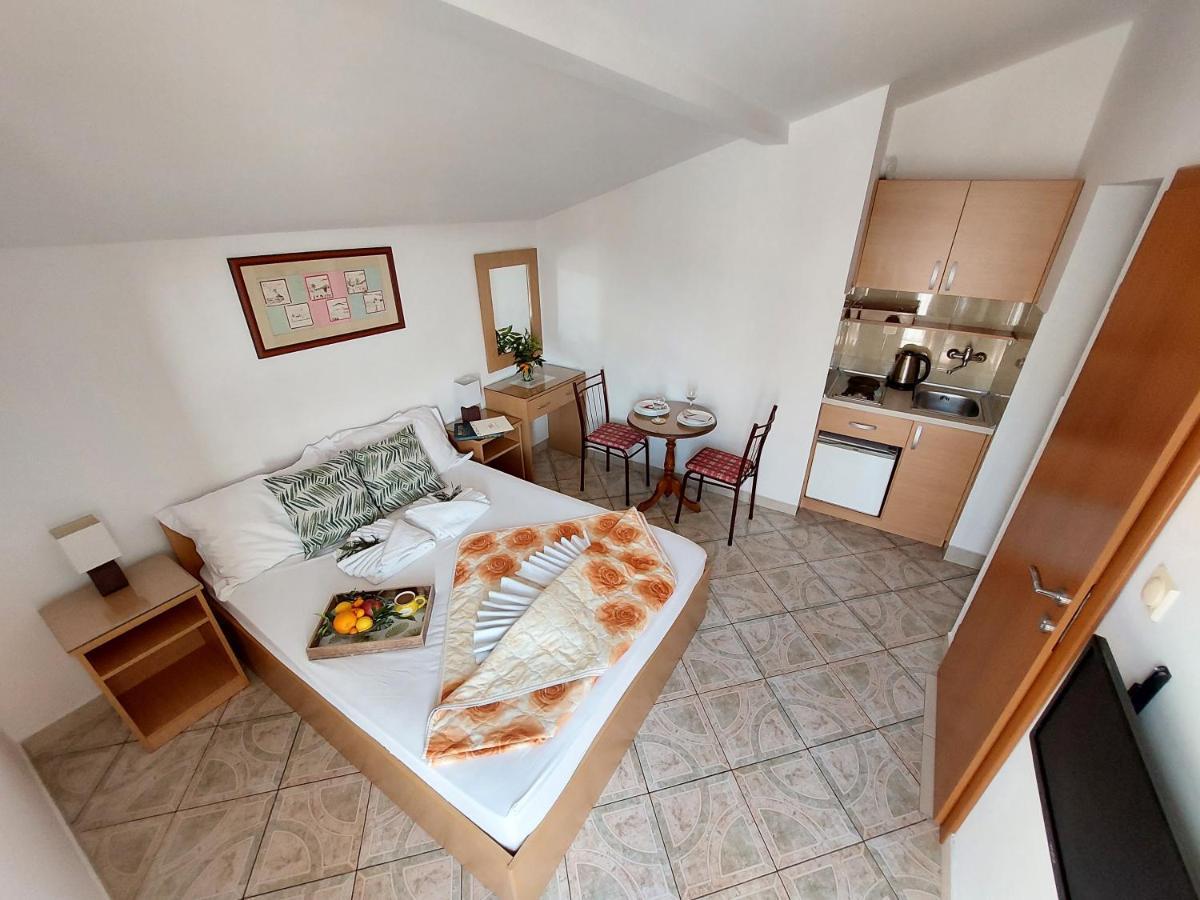 Apartmani Dalex Budva Ngoại thất bức ảnh